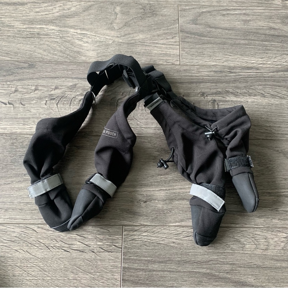 Canada Pooch Dog Suspender Boots size 1
